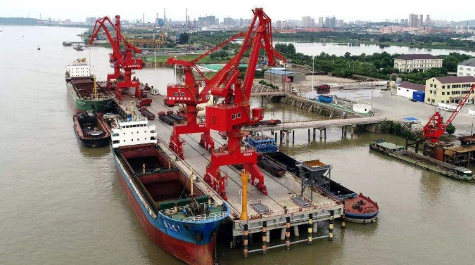 汉中概述露天料场港口封闭问题的实行方法